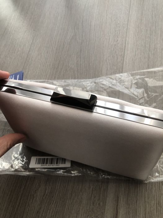 Plic Benvenuti, ca nou.