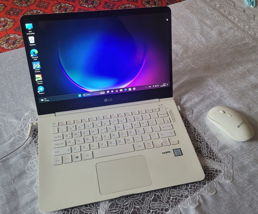 Ноутбук LG  Gram Core i7-6500U