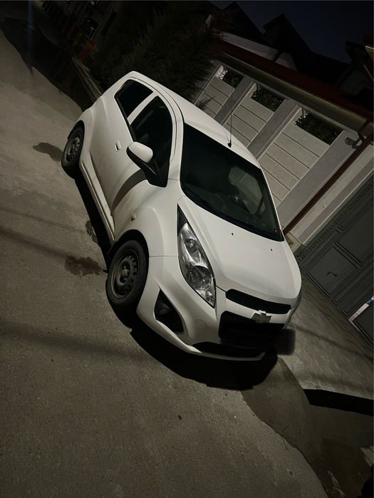 Spark 2015 yil Benzin