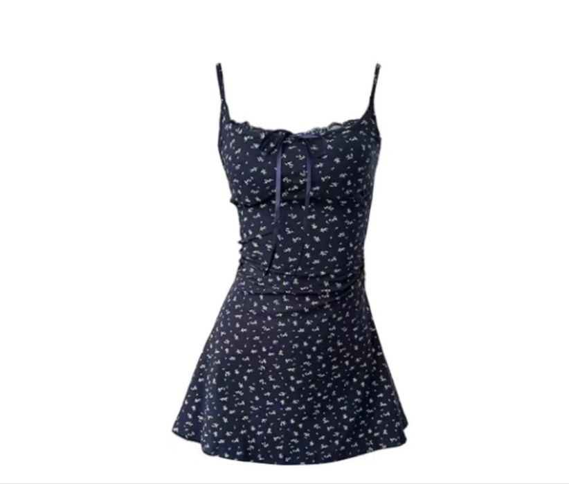 Платье в цветочек