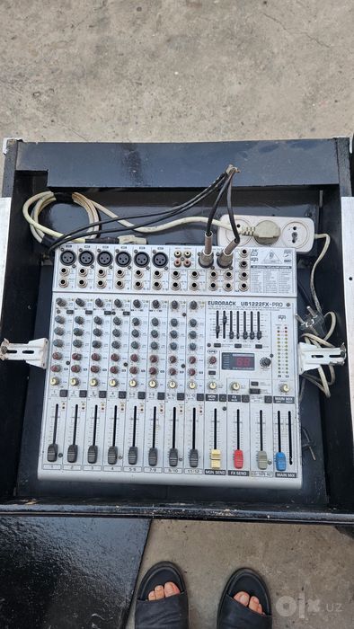 Челленжер 6 та колонка + Phonic MAX 2500 + Behringer микшер комплек