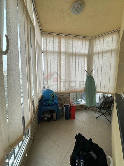 Inchiriere Apartament cu 3 camere Canta Bloc Nou
