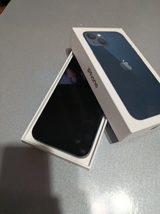 iPhone 13 simplu