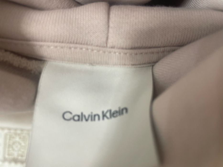 Продам худи Calvin klein оригинал