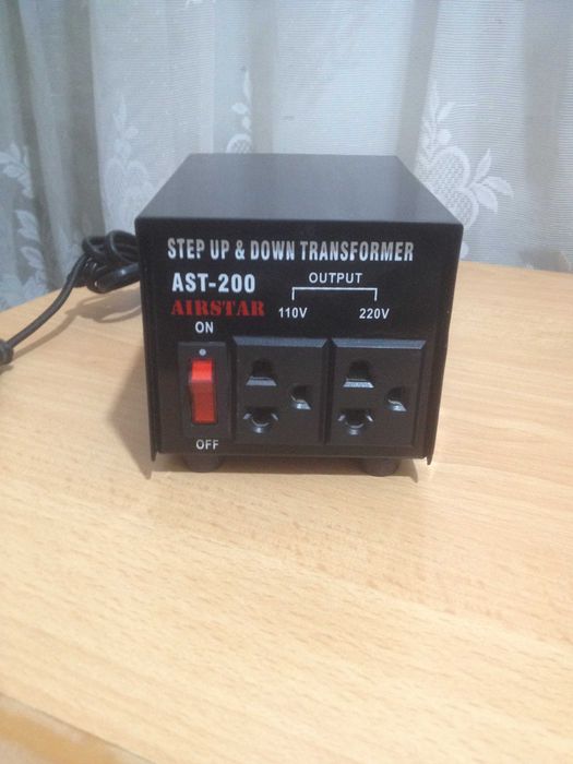 Адаптер 220\110.В 200 ватт