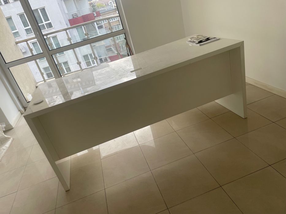 Офис бюро MDF бял лак 180/80