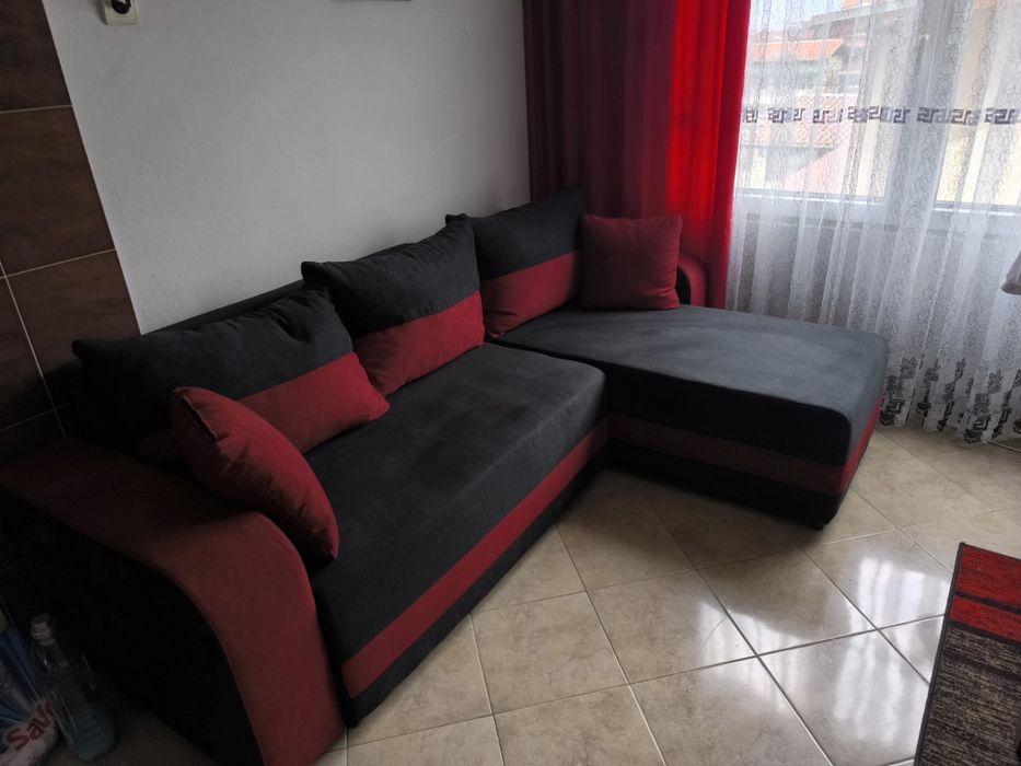 Ъглов диван разтегателен универсален