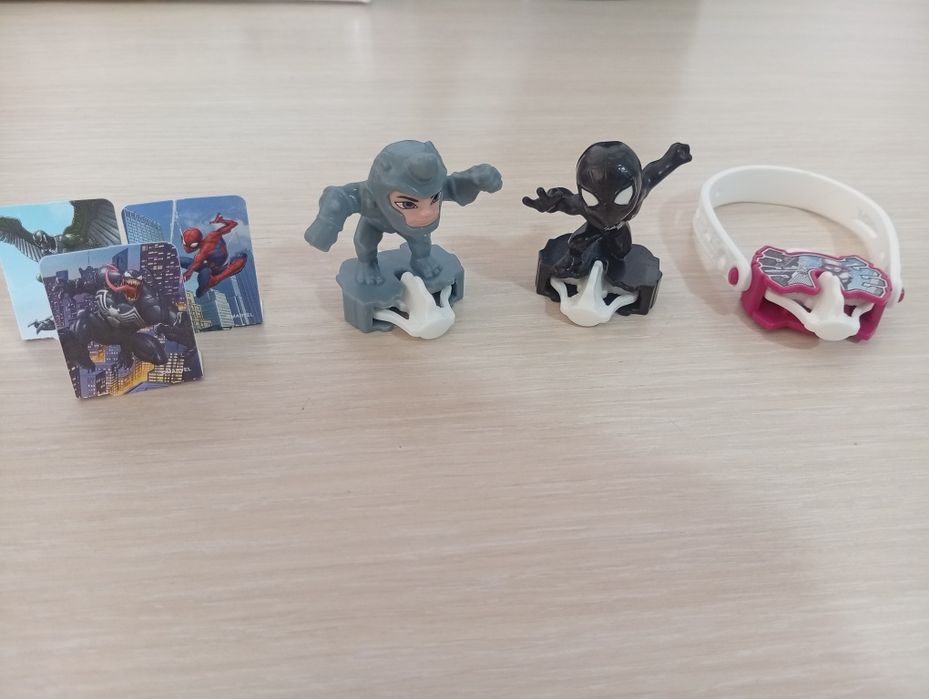 Kinder joy MARVEL SpiderMan