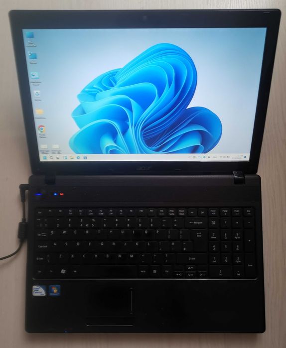 Acer Aspire 5336 15.6" Лапроп, Intel Core T3500 х 2.1GHz 4GB RAM 320GB