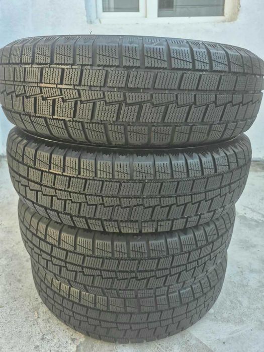 185/75R14 Black Arrow