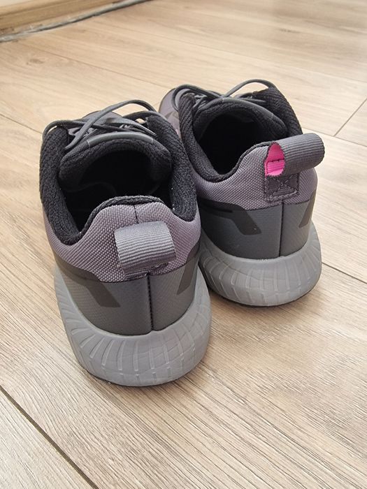 Маратонки Адидас