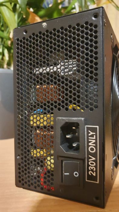 Sursa PC 1600w Qualtec Monolith Noua silentioasa!