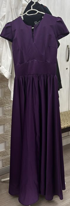 Платье вечернее нарядное