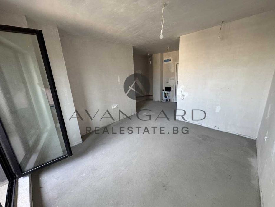 Продава се Едностаен апартамент в Пловдив, Тракия - 40 кв.м за 2060 €/кв.м - Снимка #1