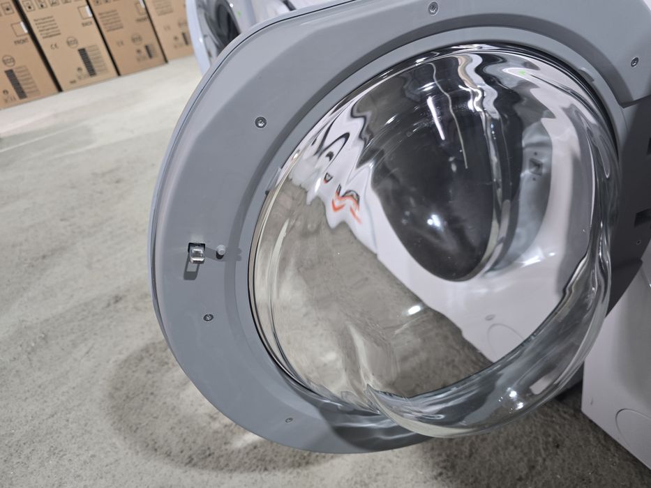 Нова инверторна пералня с пара Хувър/Hoover 9 кг