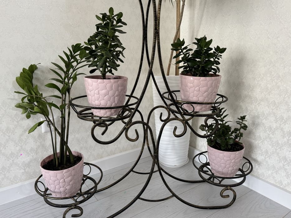 Подставка для цветов