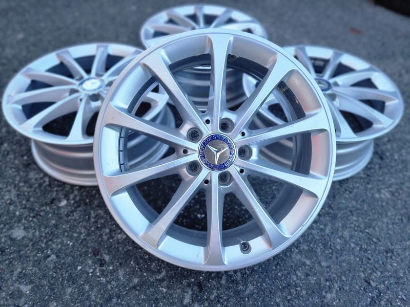 17цола Mercedes,A177 Мерцедес 4бр