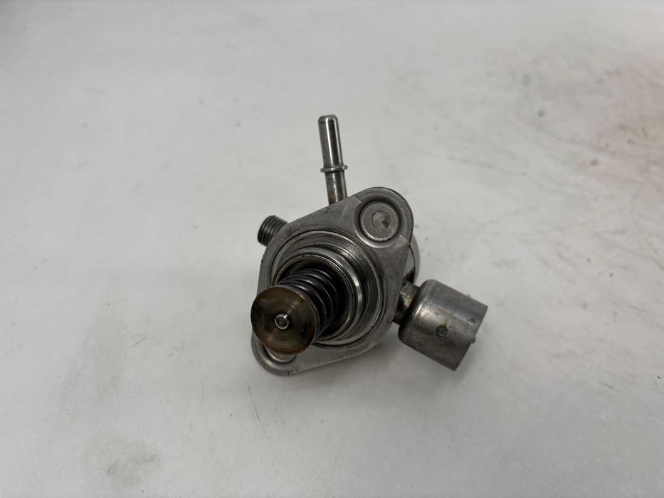 Pompa de inalta presiune Ford Focus 3 an 2009 1.0 benzina