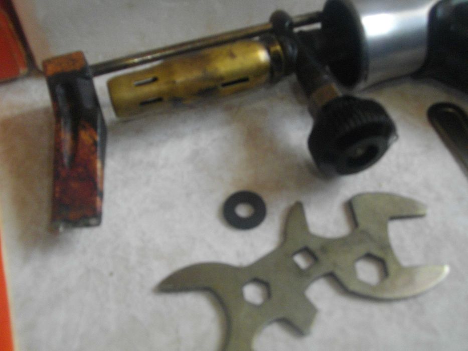 Бензинов нов поялник Горелка 1982г ГДР Немско старо качество BAT 100-1