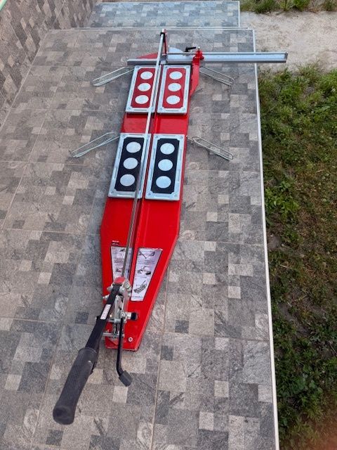 Ръчна машина за рязане на керамични плочки