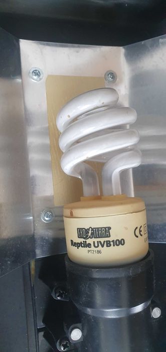 Copertină compactă Exo Terra pentru terariu 45 cm