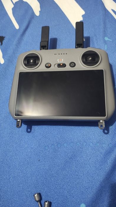 Vând Dronă DJI mini 4 pro , nou nouță