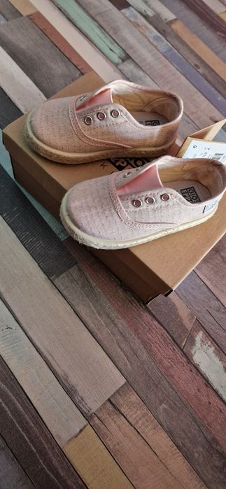 20 лв за брой обувки за бебе момиче