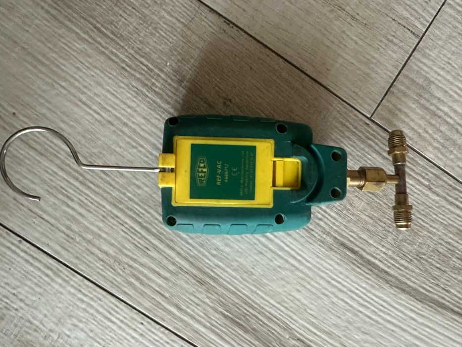 Vacumetru  si refco testo