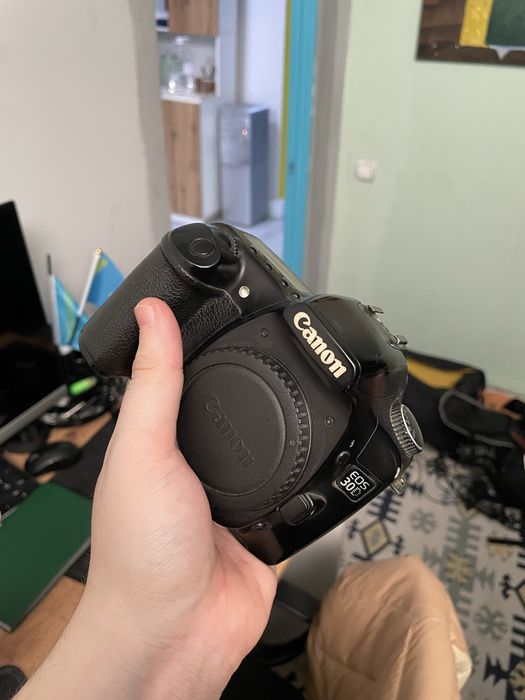 Canon EOS 30D продаю