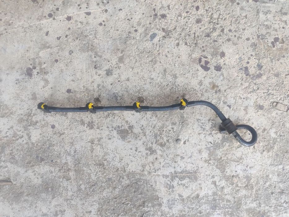 Rampa retur conducta injectoare Seat Exeo Audi A4 Vw Passat 2.0 CAG CAH CGL CBA 928301101