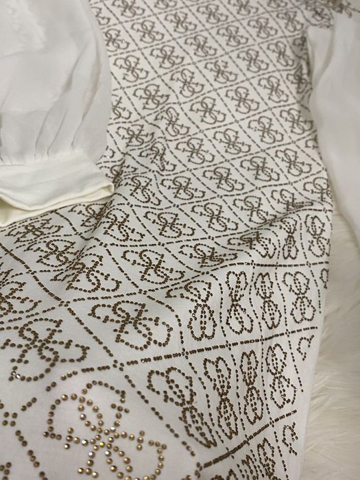 Оригинална бяла Рокля Guess