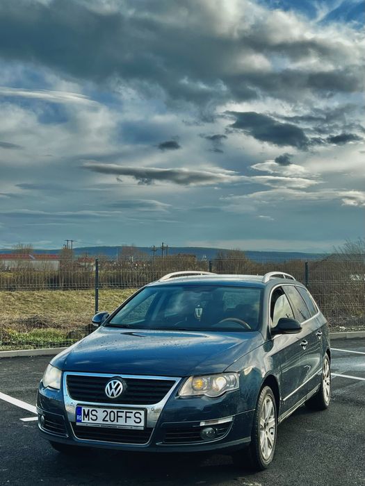 Vand Volkswagen Passat B6 Break Highline 2.0TDI din 2007 foarte DOTAT!