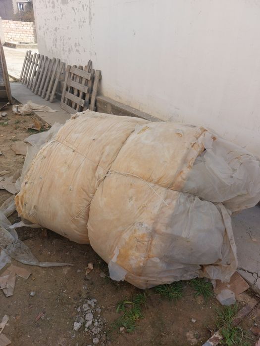 Стекловата сатылады