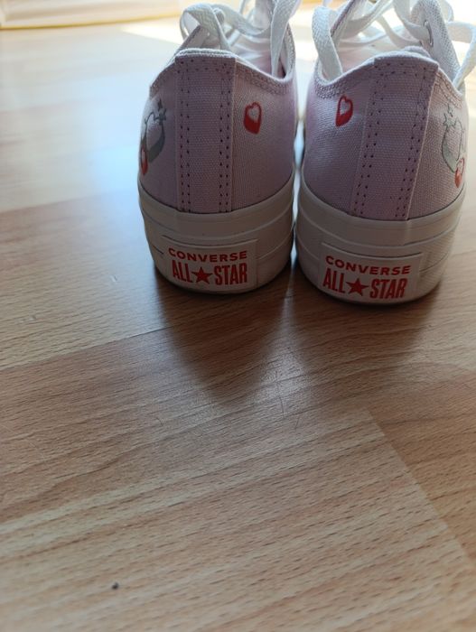 Converse Chuck Taylor All Star Lift