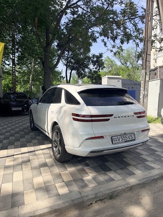 Genesis GV70 Ev Dual motor