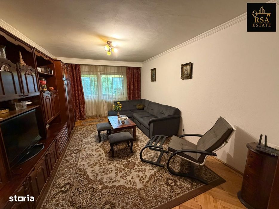 Apartament 3 camere de vanzare Nord Republicii Valcea, decomandat, 2 b — fotografia 1