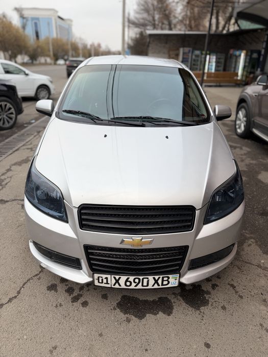 Nexia 3 avtomat vikup arendaga sotiladi