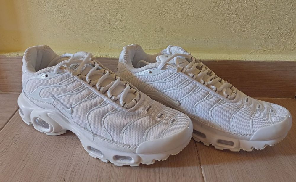 Nike Air Max Plus Tn Маратонки