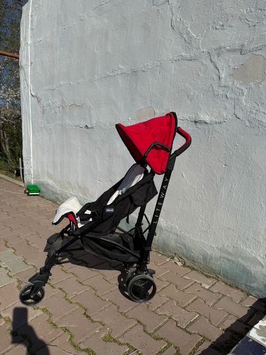 Продам коляску chicco