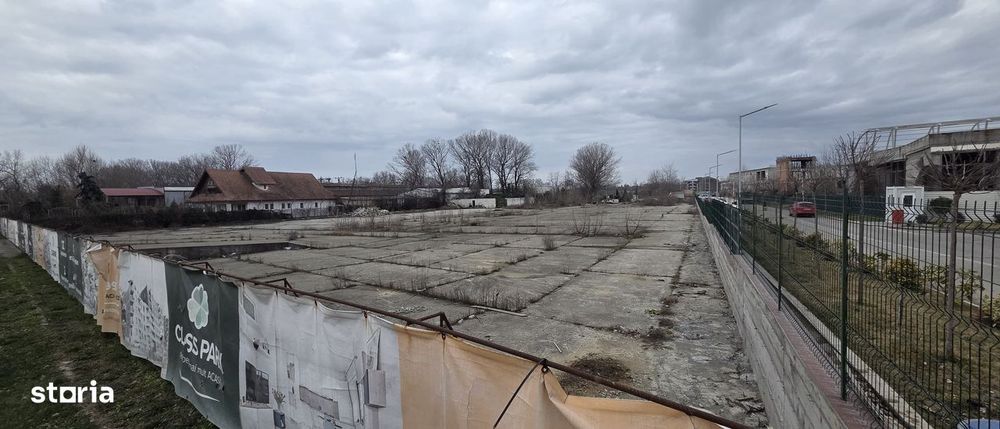 Teren de vanzare betonat langa Dededeman| Kaufland |Universita Valahia