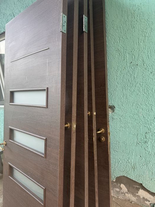 Продам 5 шт б/у межкомнатные двери