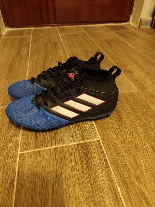 Adidas Ace 17.3 за изкуствени и меки терени