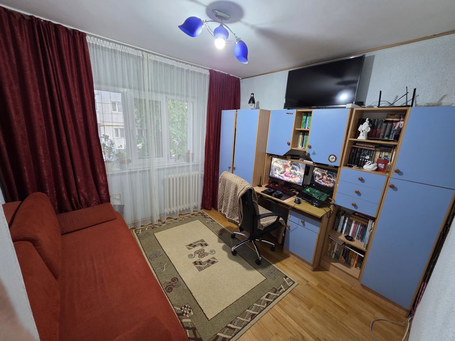Apartament 2 camere – complet mobilat și utilat – Loc de parcare - Etaj 1 - Zonă liniștită