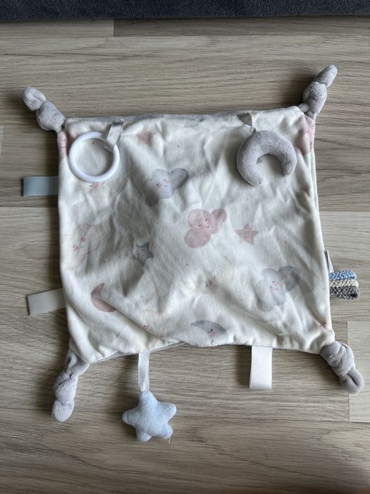 Чанта за памперси + подарък