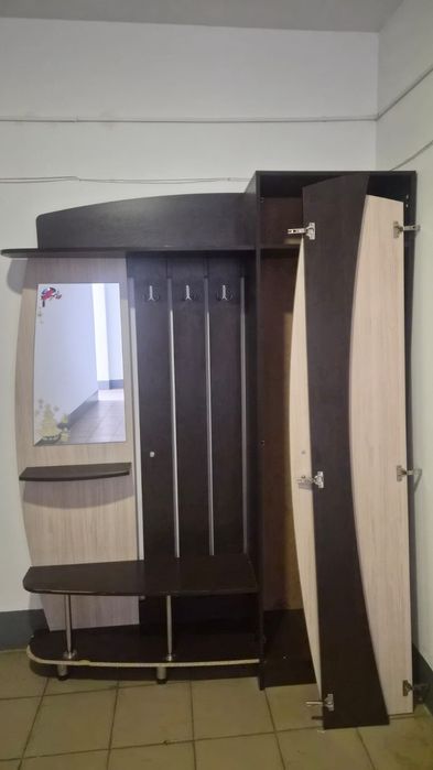 Продам шкаф гардероб