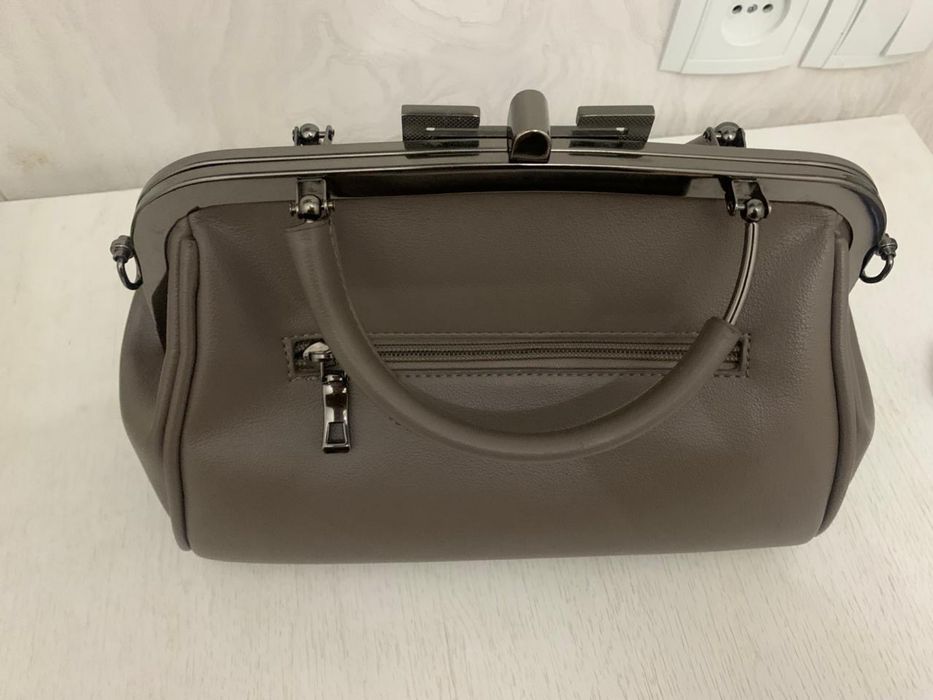 Сумка продается! В отличном состоянии!