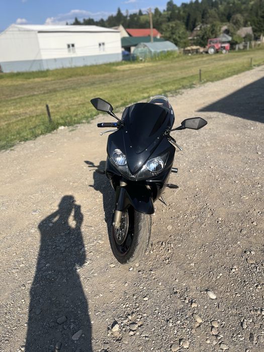 Vand Honda CBR 600f4i