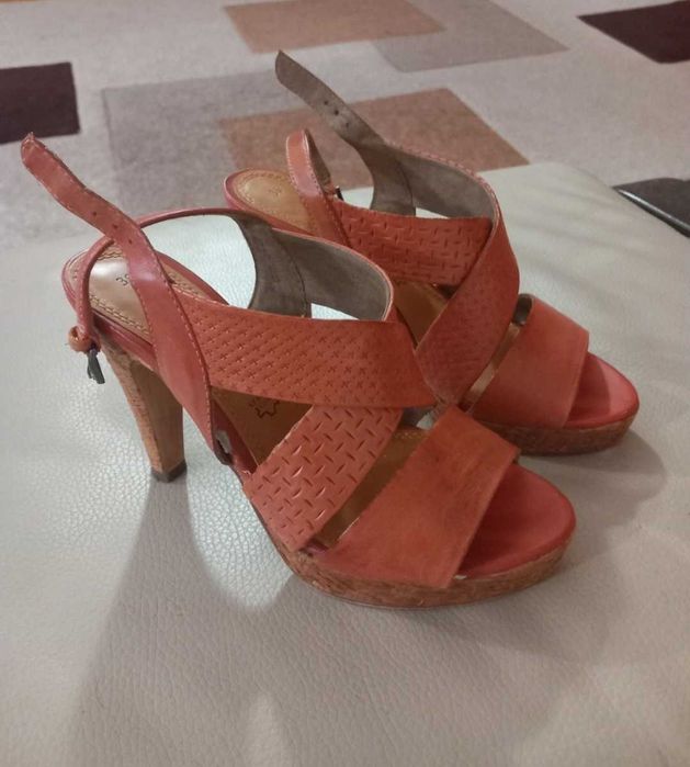 Sandale din piele Marco Tozzi, mărimea 36