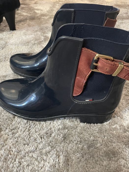 Ghete tommy hilfiger 39