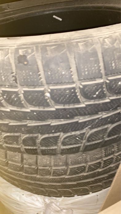 Продам шины зимние